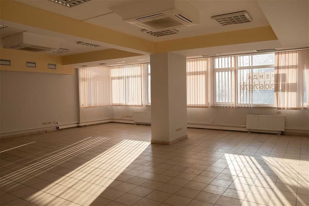 Довготривала оренда офісних приміщень Львів, вул. Шевченка ВЛАСНИК