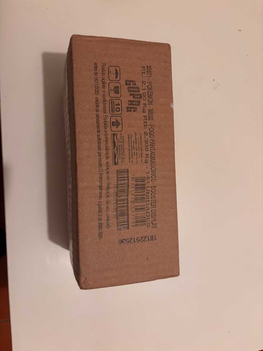 (PT-BR) Case de Caixa de Booster - Megaevolução 2 - Fogo Fantasmagórico - Selada de Fábrica