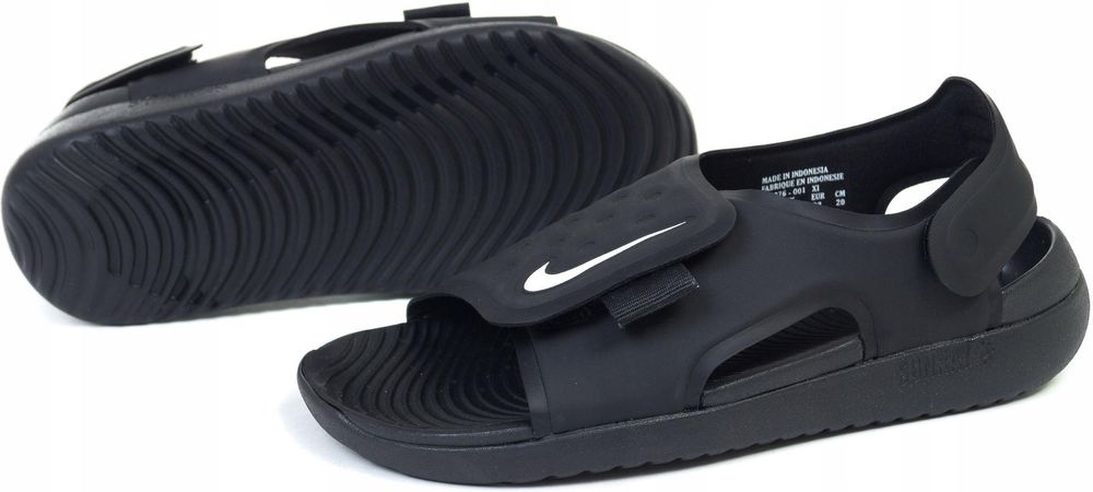 Босоножки Nike оригинал на мальчика! Новое состояние!