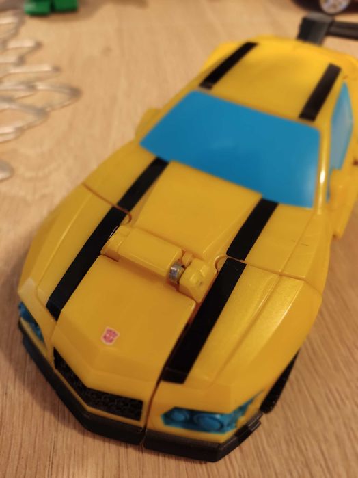 Transformers Bumblebee, Camaro bamblbi, bumblebi