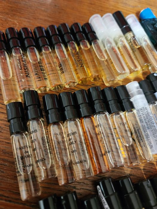 Zestaw próbek francuskich perfum