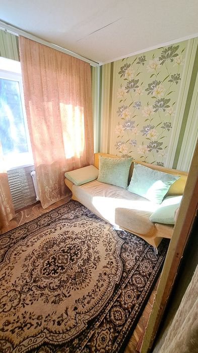 Продам 2 кімн.кв малосімейку,  36м2, пр-кт Лесі Українки