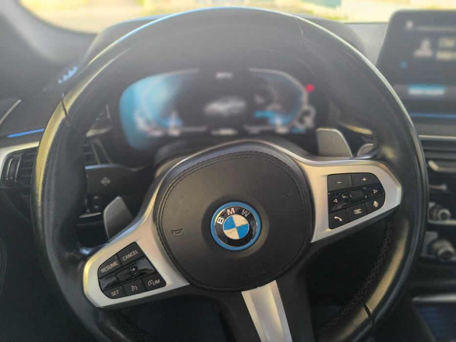 Viatura BMW 520E