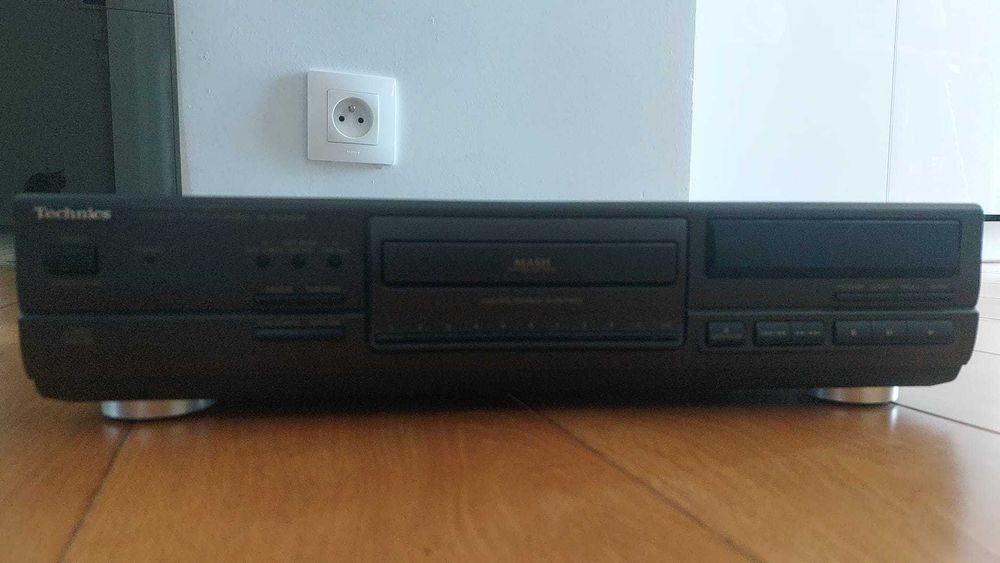 Technics cd SL-PG580A