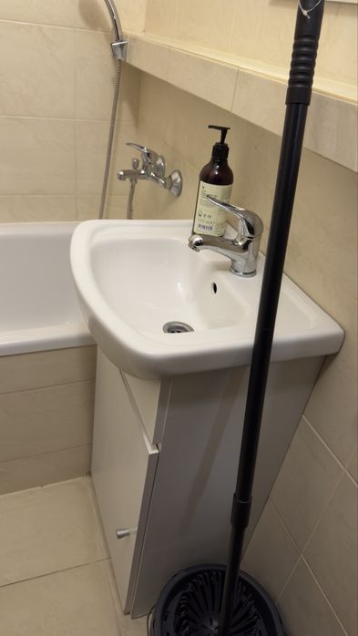 Meble pokojowe oddam