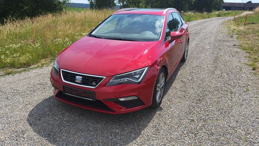 Seat Leon Ładny Seat Leon warto