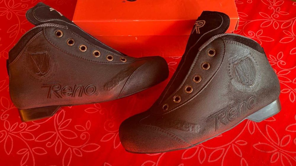 Botas hoquei patins (novas)