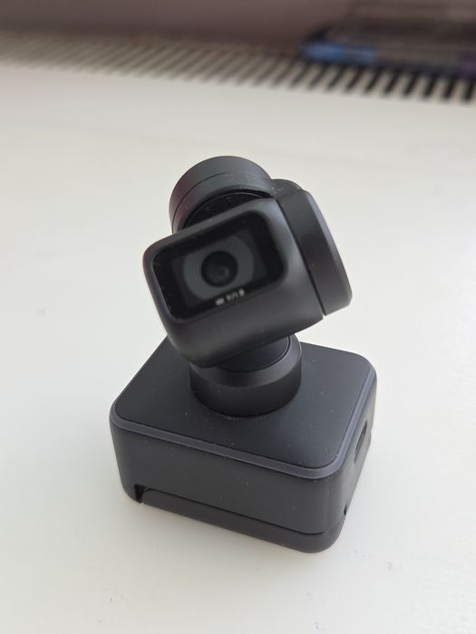 Webcam Insta 360 Link  4k z AI