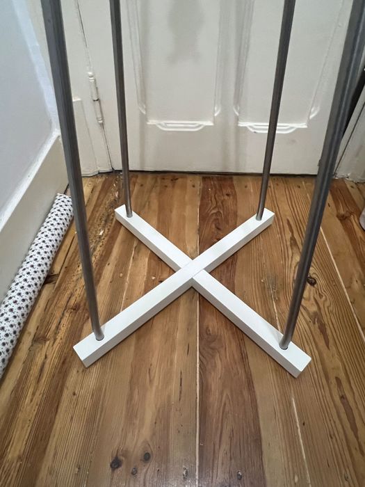 Bengaleiro/cabide de pé IKEA Tjusig