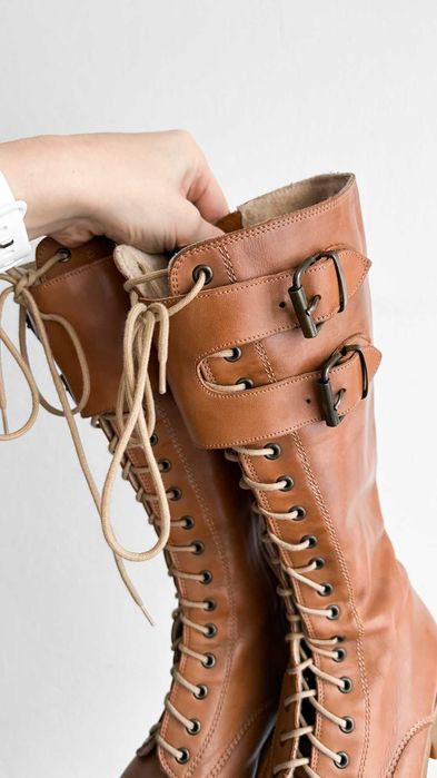 Karmelowe kozaki sznurowane Ryłko 35