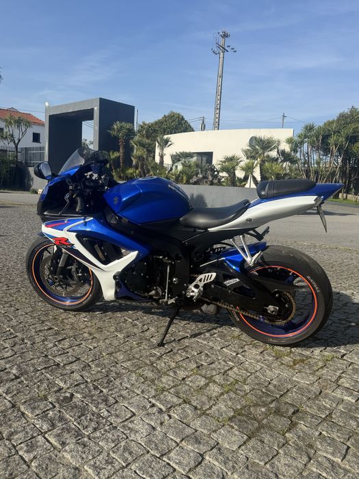 Suzuki gsxr 600 possivel retoma