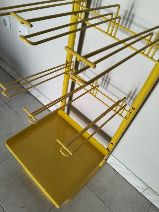 Expositor 1.60x35 Amarelo