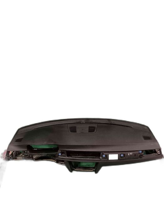 Tablier BMW 3 320 i (110 kW / 150 cv) [12.2004 - 08.2007] 51457155768 (OEM) | 34081150B (OEM)