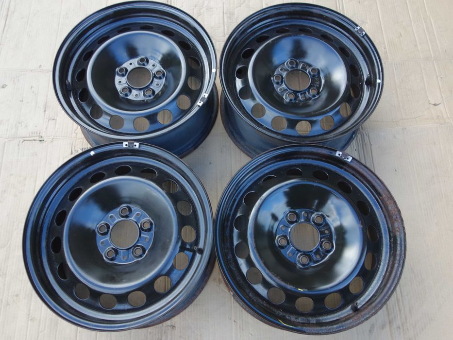 Felgi Stalowe BMW X1 E84 X3 F25 E90 F30 E46 17''' Oryginalne Et 34