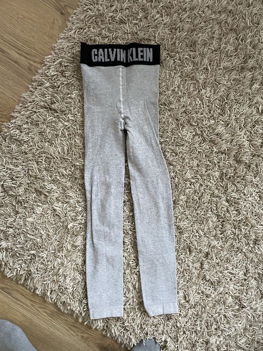 Лосіни фірми Calvin Klein