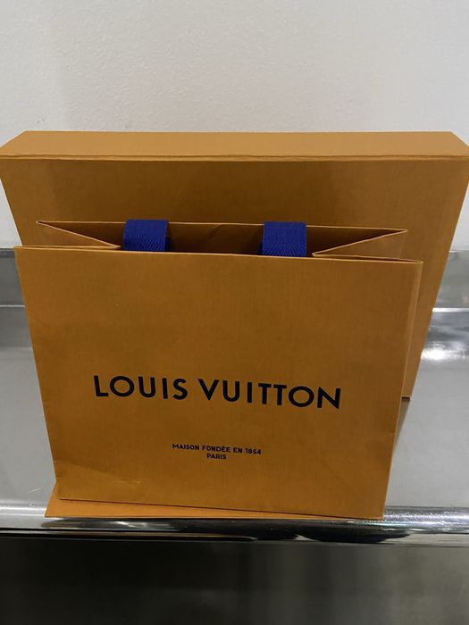 фірмовий пакет Louis Vuitton