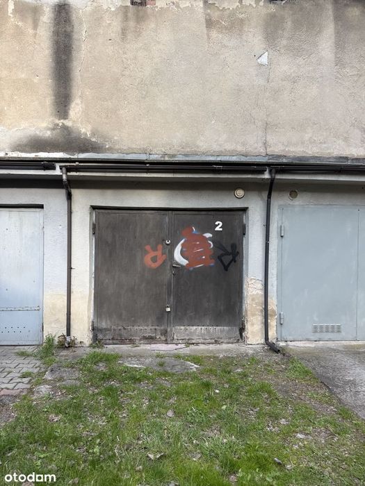 Murowany Garaż, ul. Gallusa