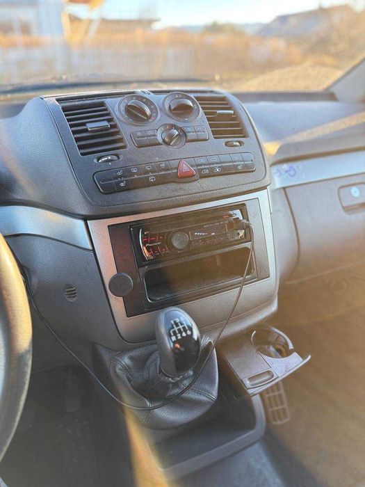 Mercedes Benz Vito 111 2.2 Дизель 2010