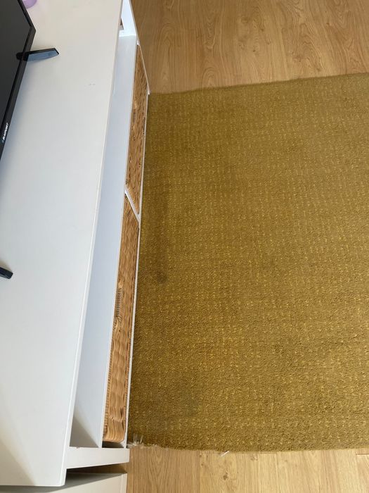 Tapete Ikea amarelo