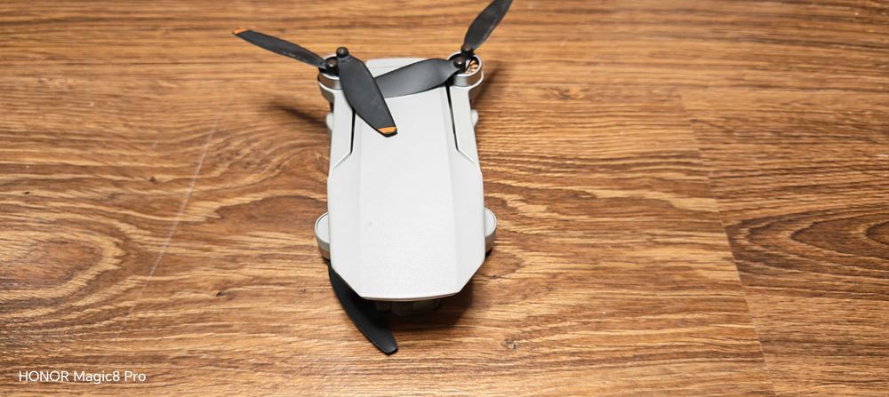 Dron DJI mini se 2
