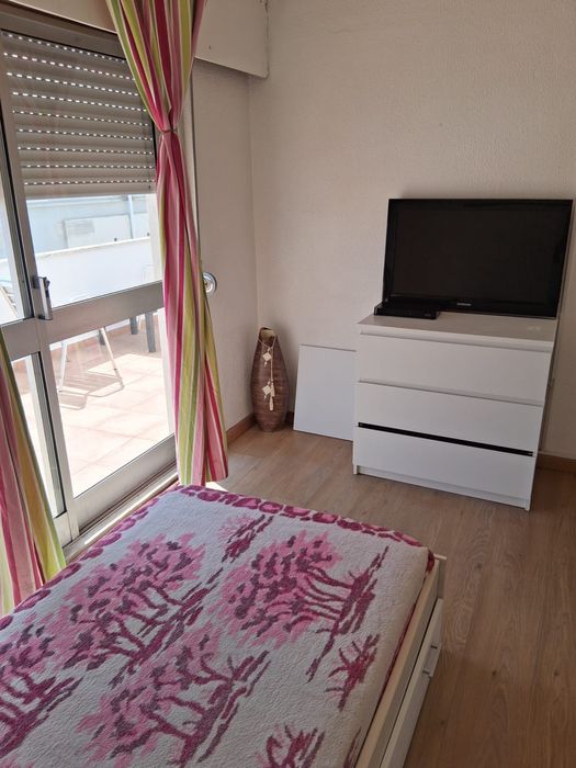 Quarto costa de caparica