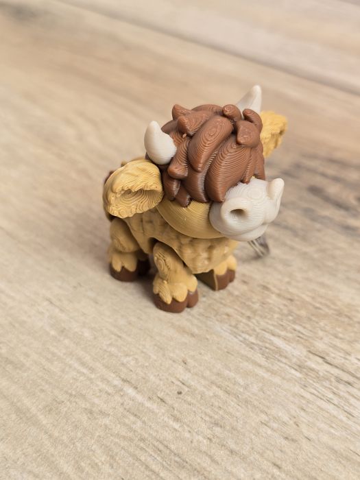 Breloczek z Uroczą Krową Highland 3D - Brelok Druk3d fidget Keychain