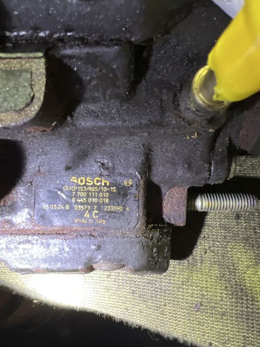 Паливний насос високого тиску Renault