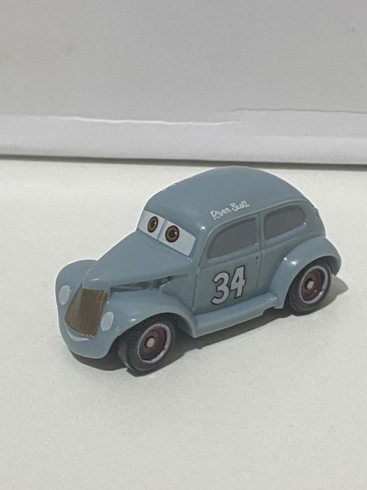 Машинки з мультика Тачки