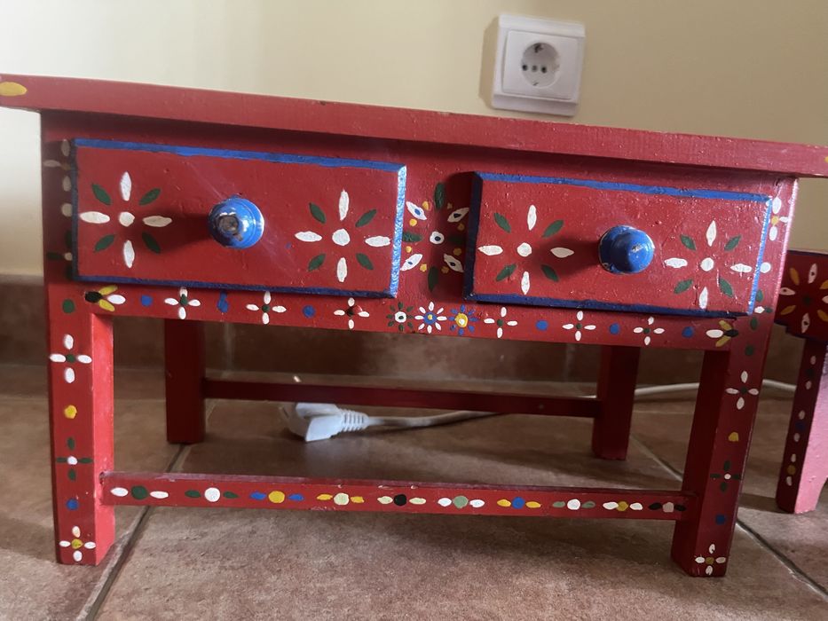 Mobilia alentejana em miniatura