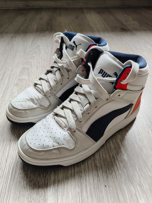 Buty chłopięce PUMA roz. 37 białe