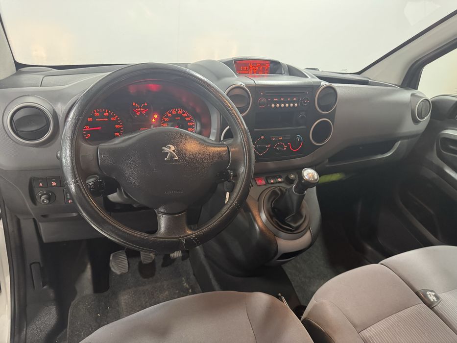 Peugeot Partner 1.6 HDi 90cv Nacional 3 lugares