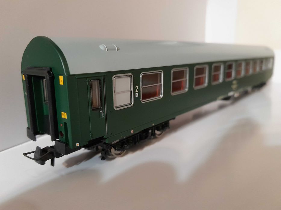 Wagon osobowy PKP, 2 klasy - Roco 6200102 (1) - NOWY