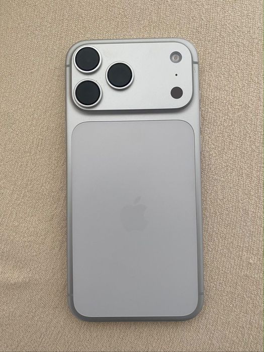 Iphone 17 pro max 256g