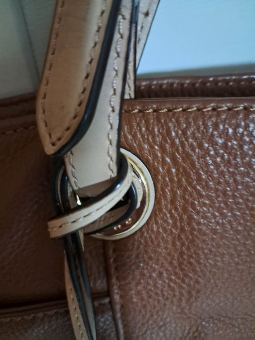 Mala de pele marca Michael kors