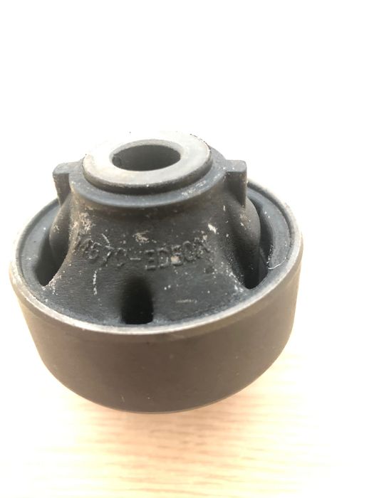 Сайлентблок задній переднього важеля Q005-0573 (Nissan 54570ED50A)