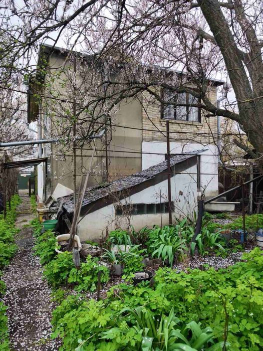 Продаж будинку в Осокорках!