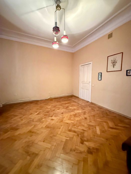 Уникальная четырехкомнатная квартира по ул. Успенской /парк Шевченко