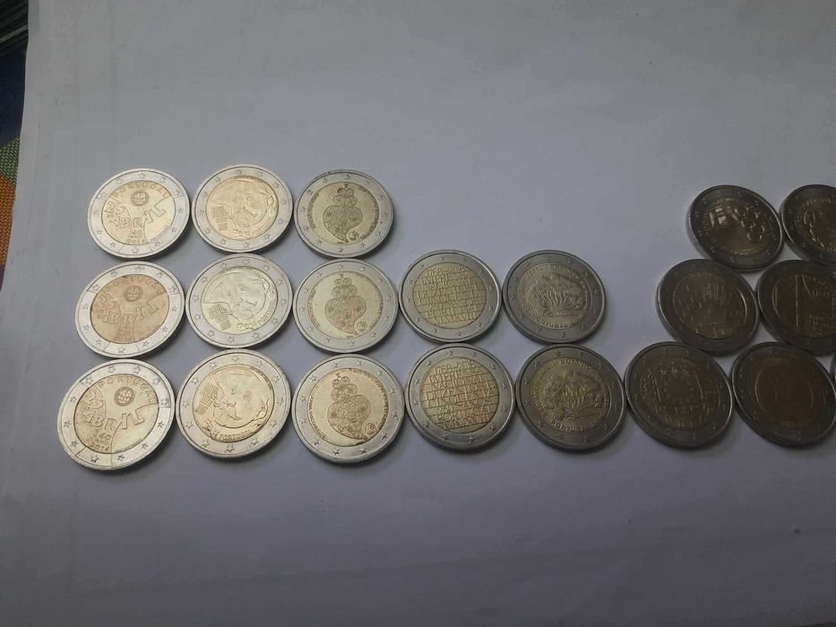 Vendo ou troco moedas de colecção