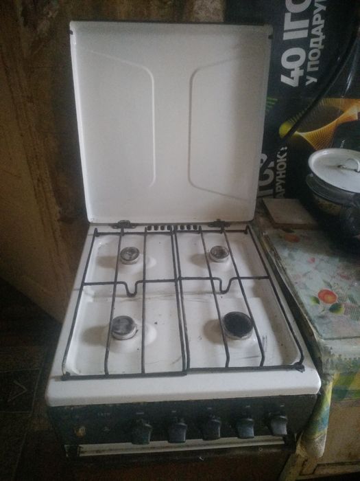 Продам Газовая Плиту