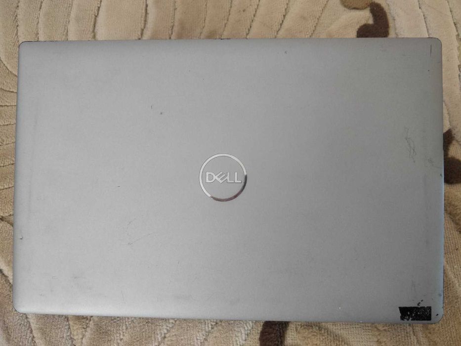 Ноутбук Dell Latitude 5520 i5-1135-16-256