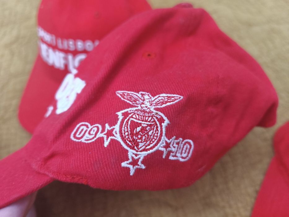 Chapéus do Benfica