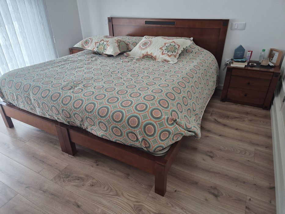Mobilia quarto casal madeira maciça