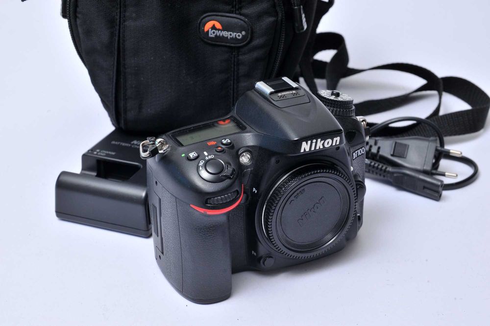 Nikon D7100 excelente estado
