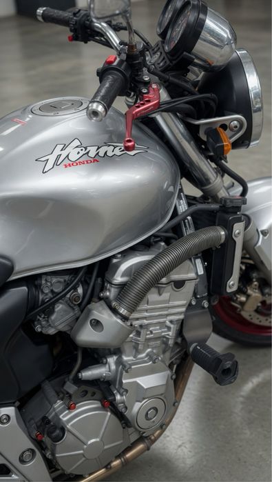 HONDA Hornet 600  Prata- IMPECÁVEL!