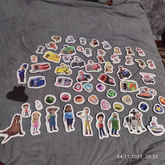 Набір магнітів Щенячий патруль 65 шт