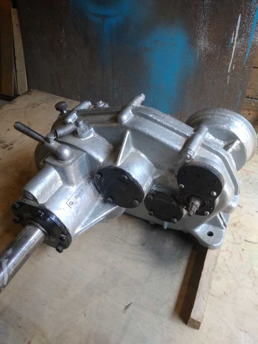 Редуктор трьохступенчатий