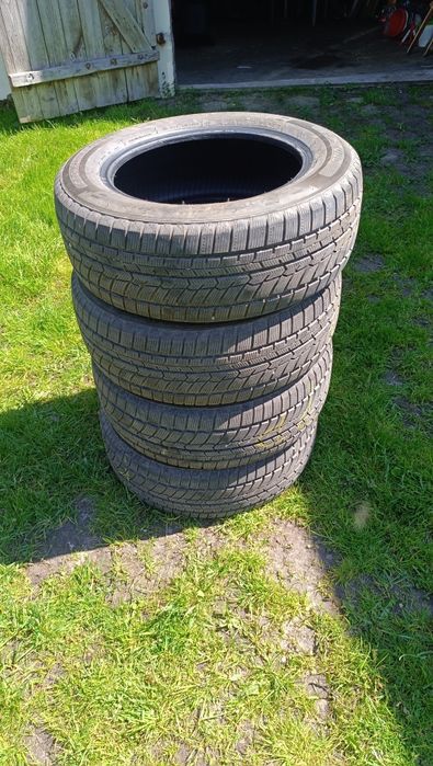 4x Opony zimowe R16 215/60 2024r