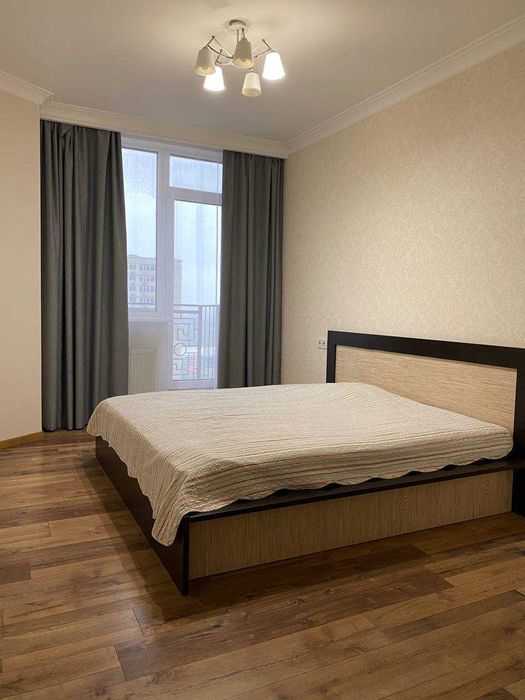 продам  2х комнатную квартиру в новом комплексе -море, парк- генератор