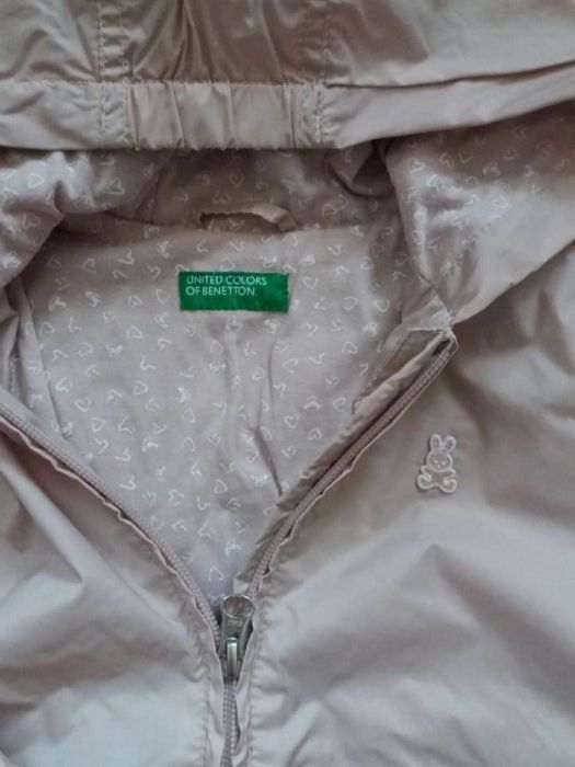 Kurteczka Benetton dla dziewczynki rozmiar 110