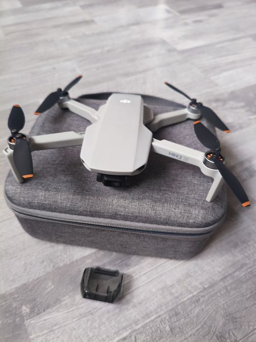 Dron DJI Mini 2 SE jak nowy mały lekki
